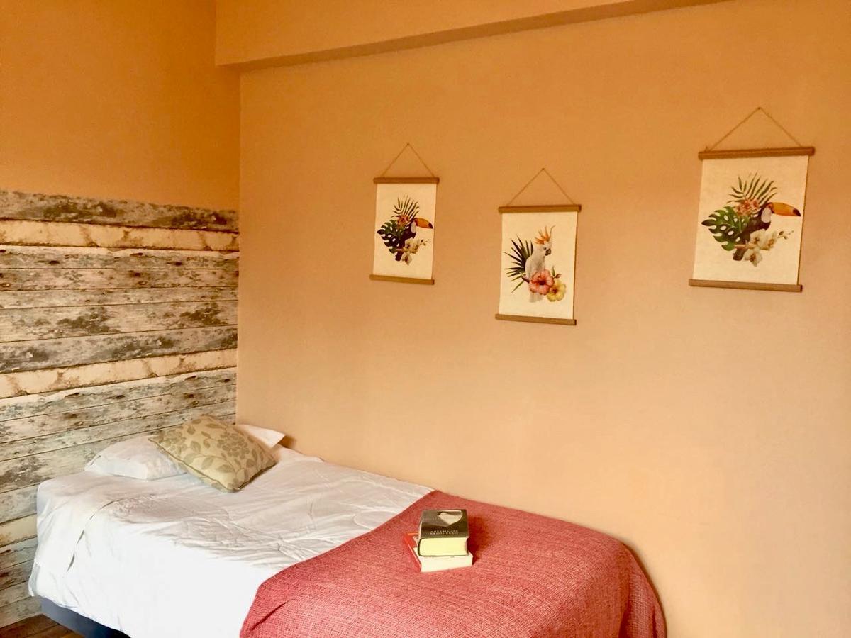Hostal Caracol Santiago Eksteriør bilde